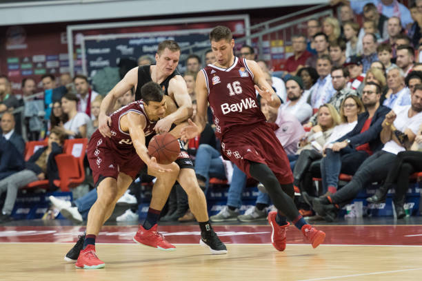 众的欢呼声 众的欢呼声