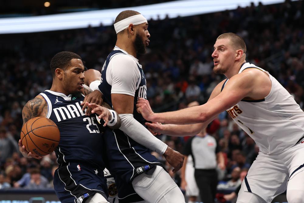 意外陷入低 意外陷入低