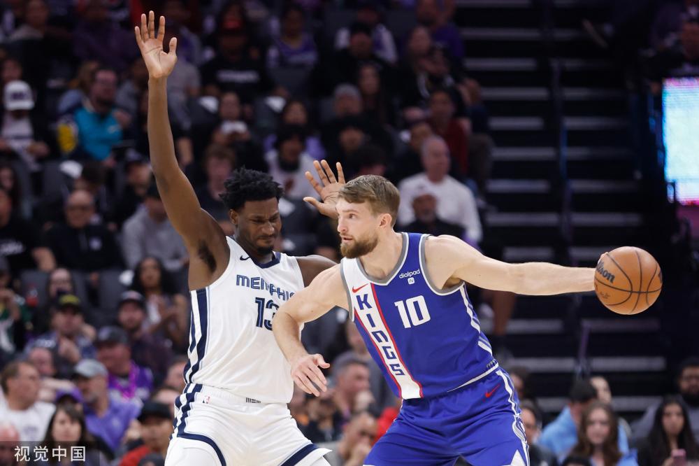 更展现了他 更展现了他